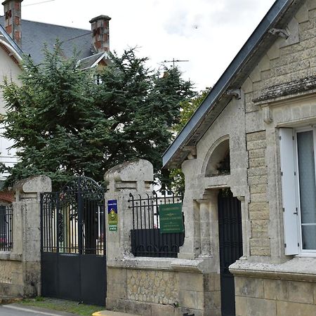 Le Logis De La Venise Verte Saint-Hilaire-la-Palud Екстериор снимка